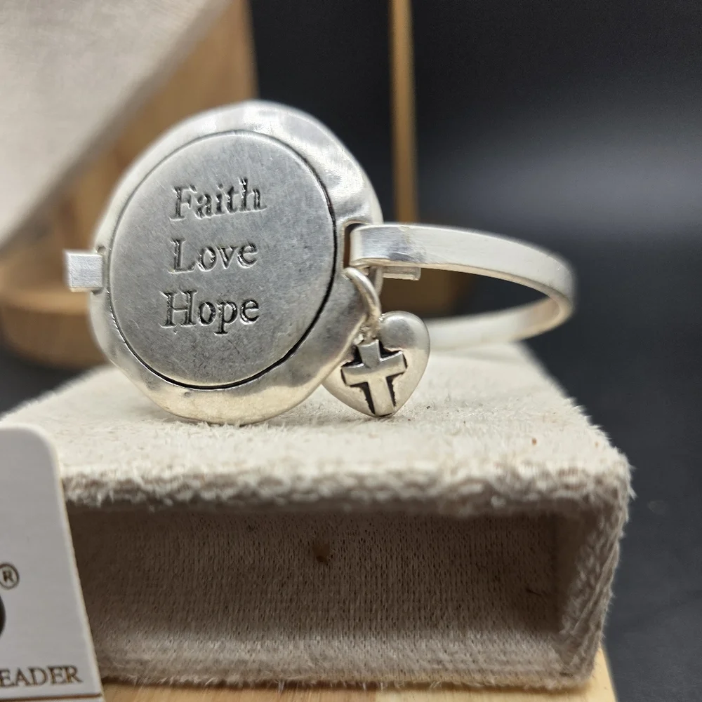 Silver Inspirational Bracelet (2291)